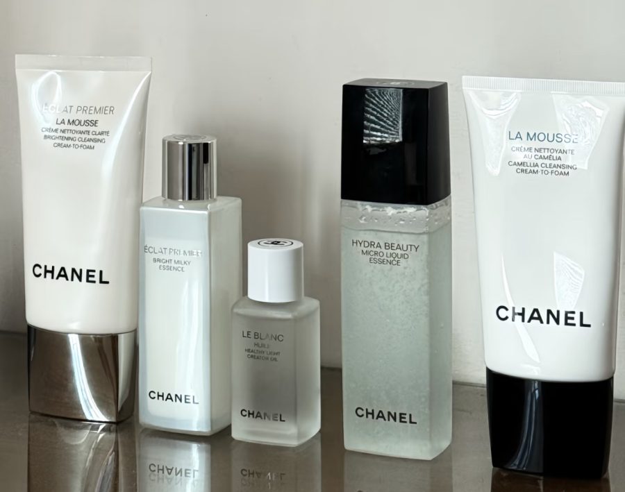 Skincare and Social Media: How Two-Step Flow Still Works Today